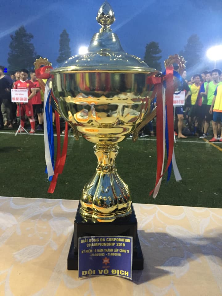 Bế mạc Giải bóng đá SAKI CORP Championship 2019: Đội Nhà máy coppha nhôm giành chức vô địch